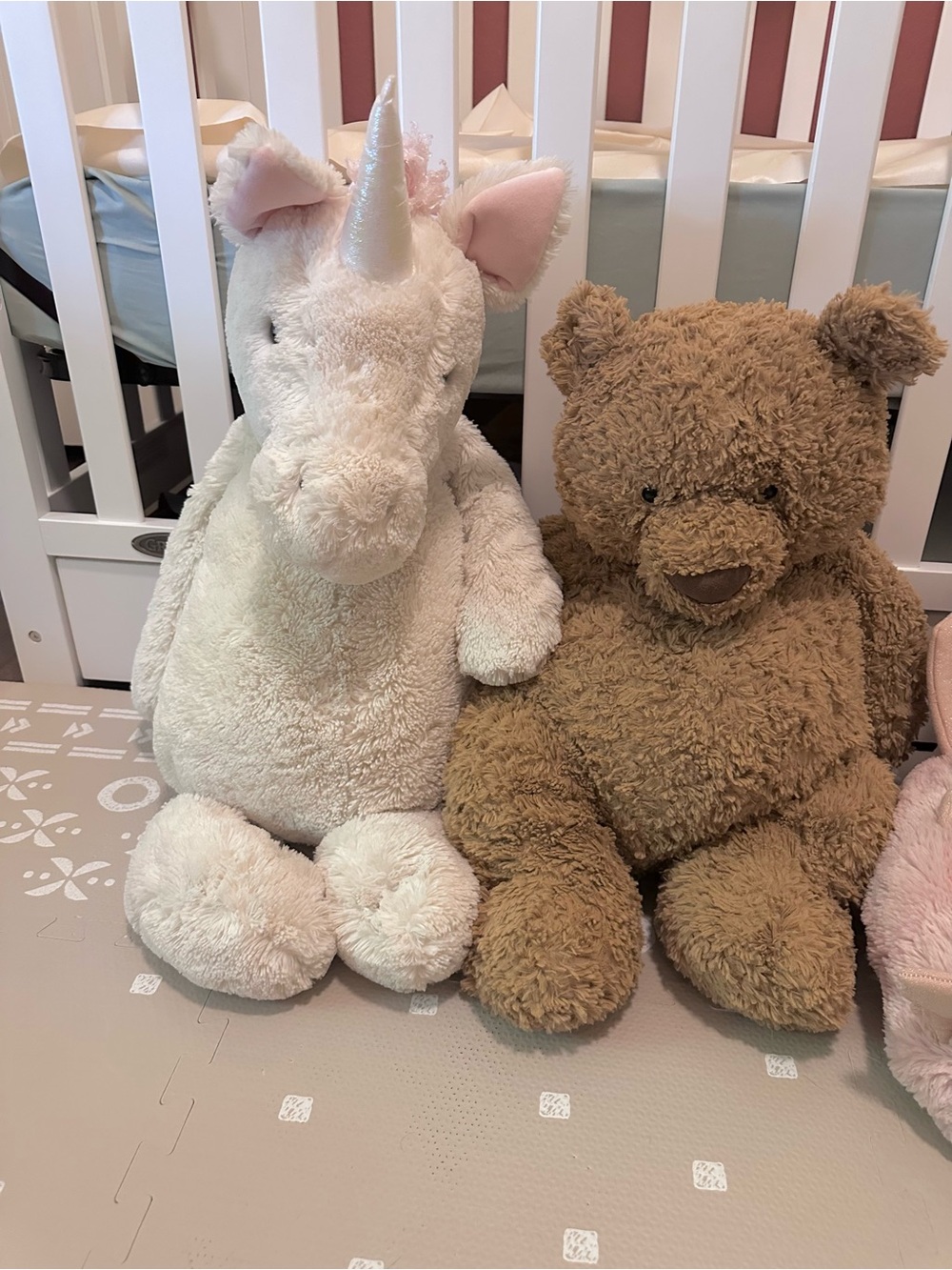 Bashful Unicorn Jellycat, size REALLY BIG, retired, rare